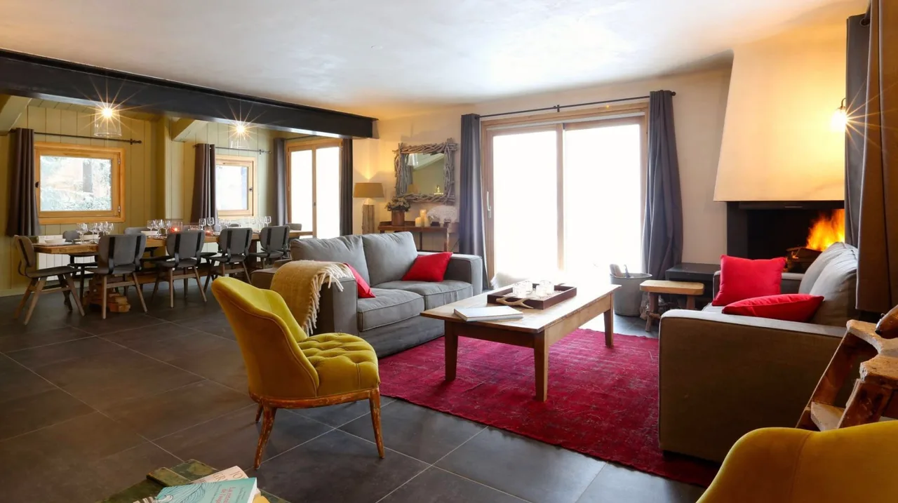 Chalet located in a true oasis of nature photo 2