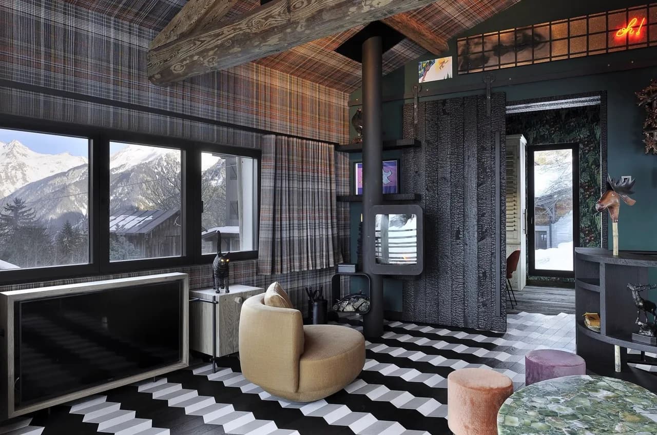 Cozy chalet close to ski runs photo 2