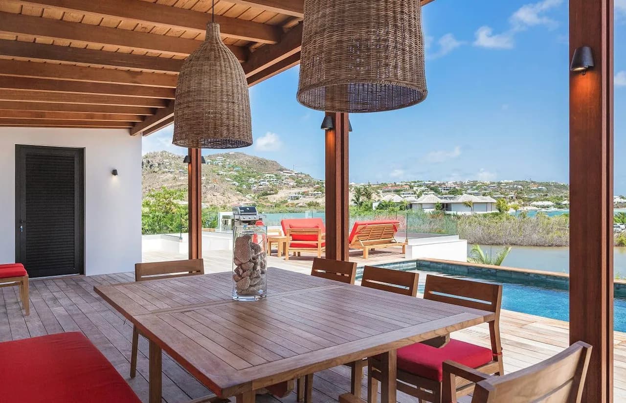 Exceptional villa with utmost luxury photo 4