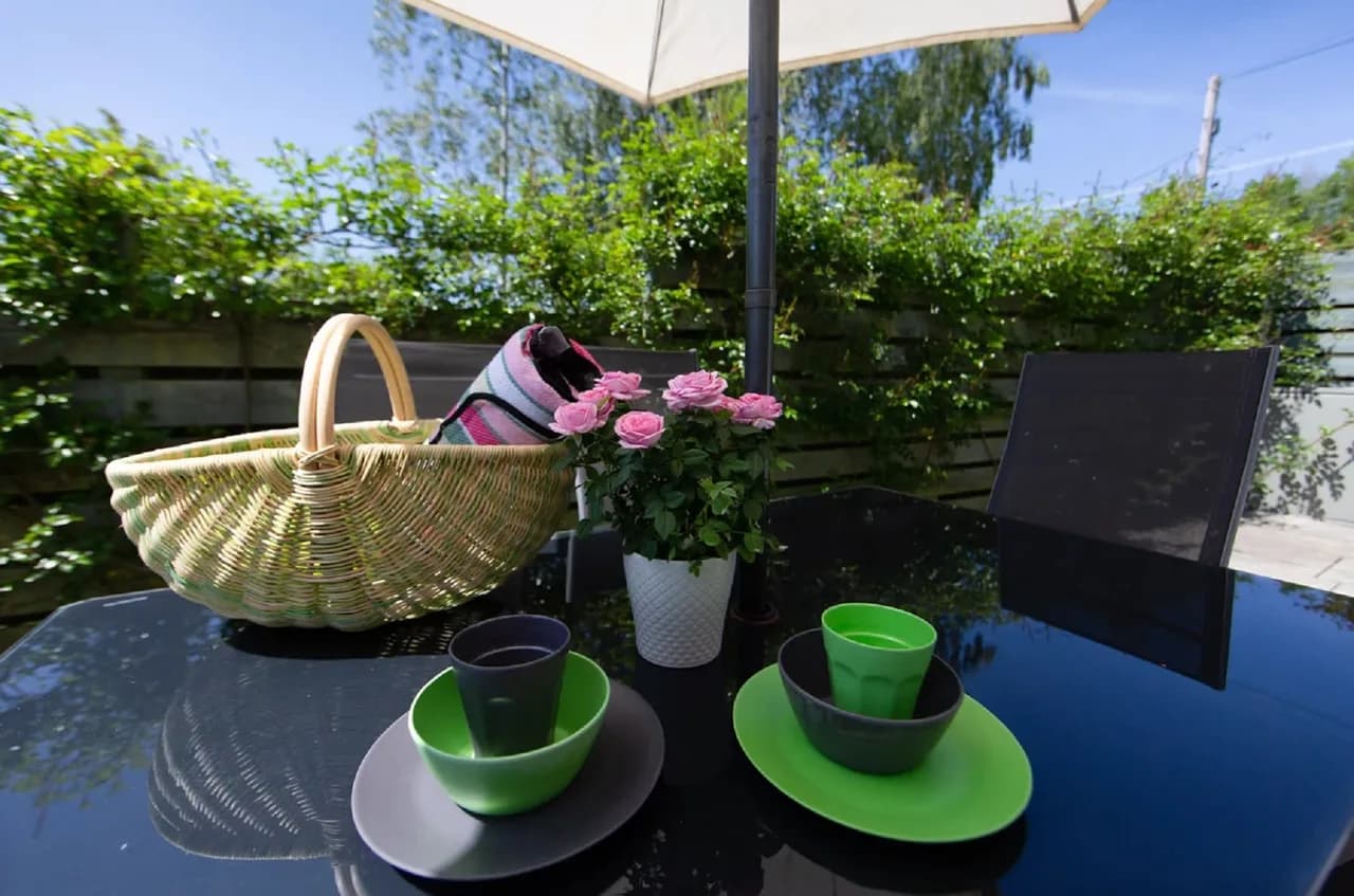 Beautiful And Warm Cottage With Lovely Garden photo 5