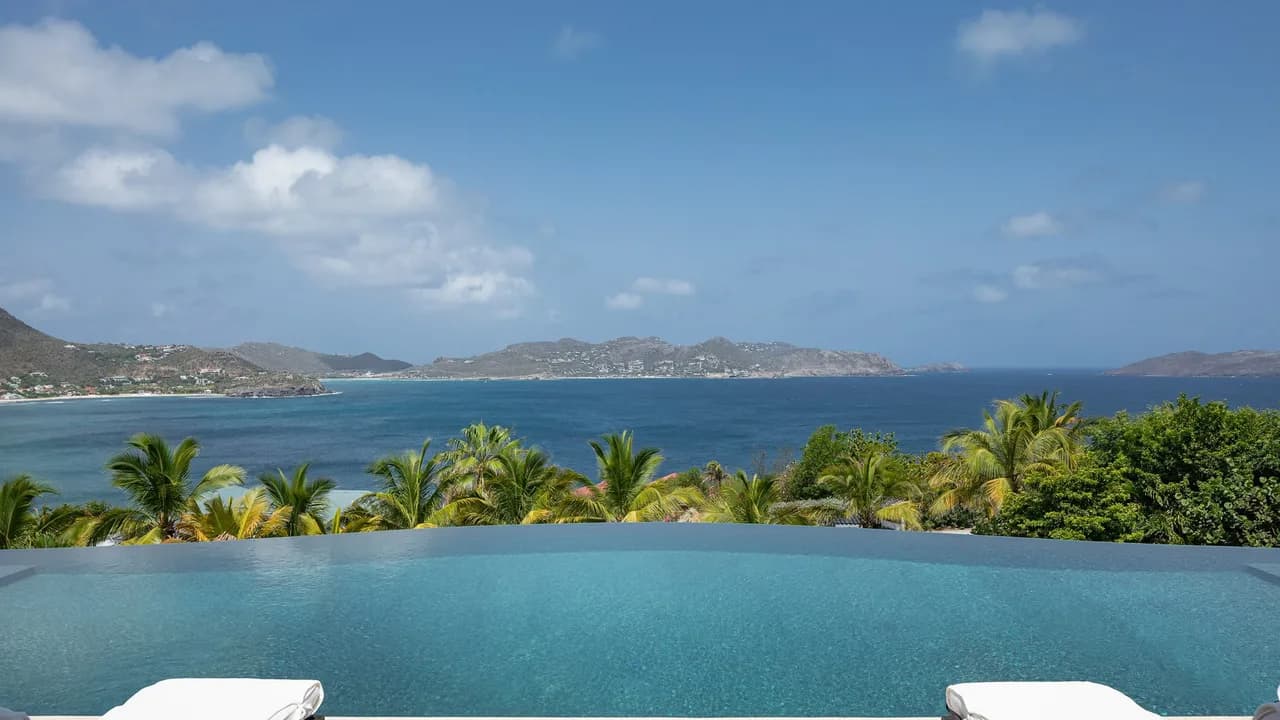 Large Villa with Breathtaking View photo 2