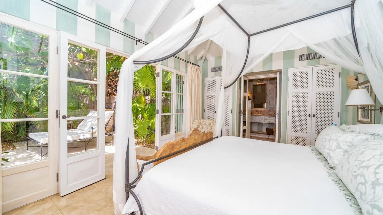 Large Villa with Breathtaking View photo 4