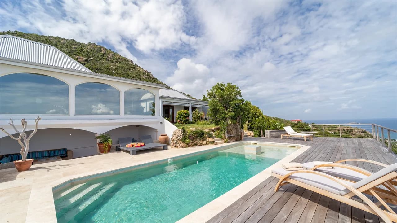 Superb Villa with Impressive View photo 2