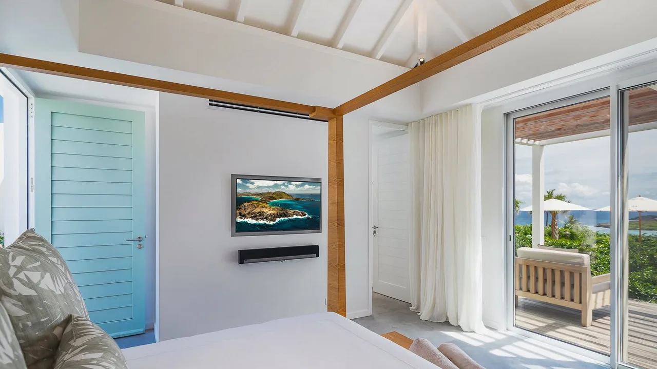 Ideally located Prestigious Villa photo 4