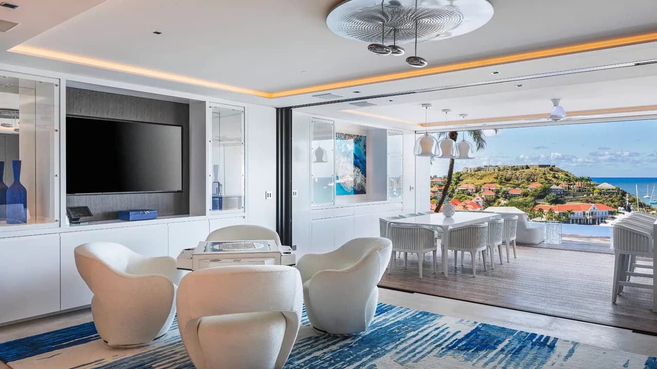 Luxury Oceanfront Villa in Gustavia photo 5