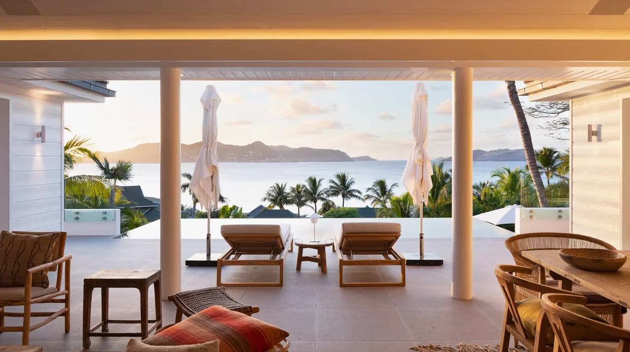 Comfortable Villa with Magnificent Ocean View photo 4