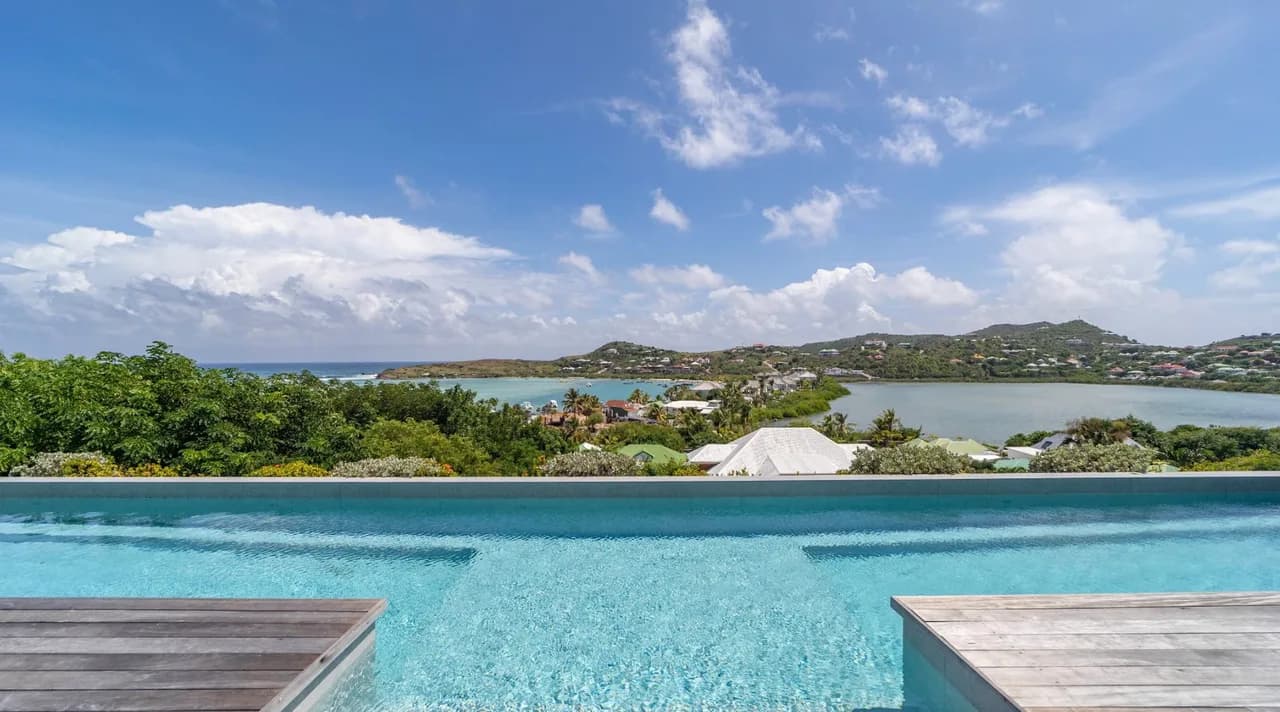 Charming villa with Outstanding View