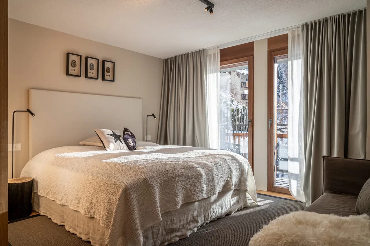 Beautifully High-quality Finish Apartment photo 4