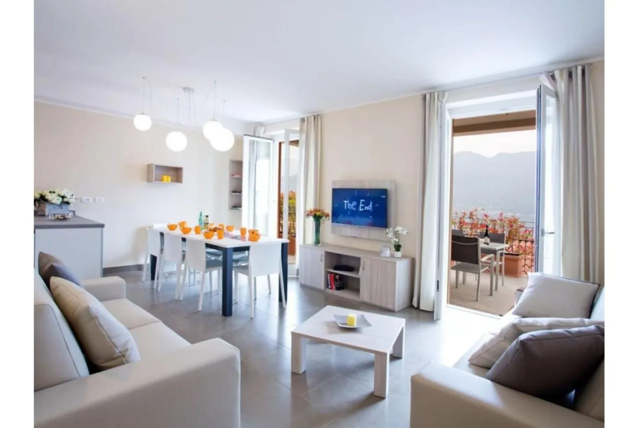 Premium apartment with magnificent views photo 2