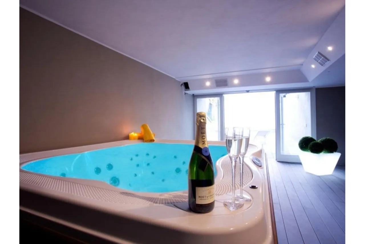 Premium apartment with magnificent views photo 4