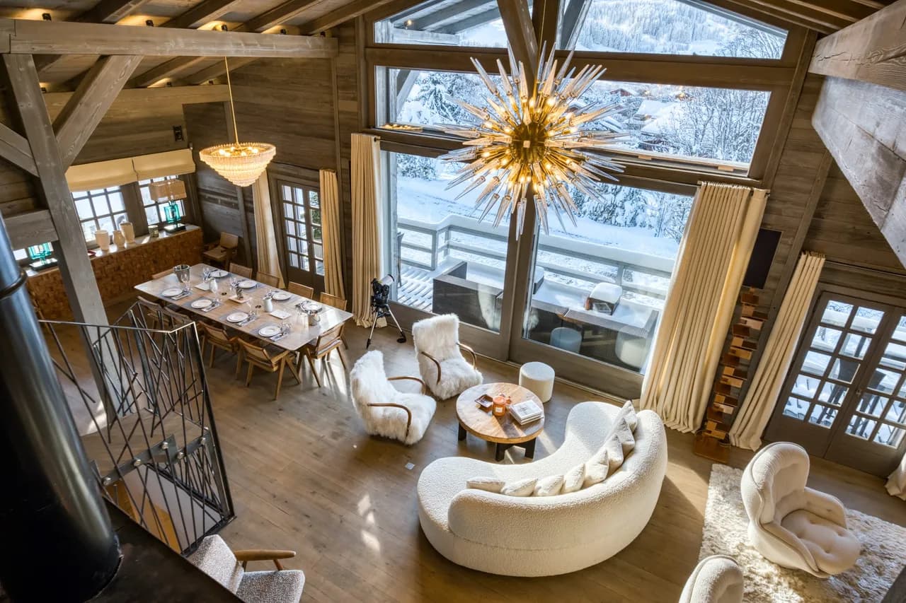 Superb Luxurious Stone And Gray Wood Retreat photo 3
