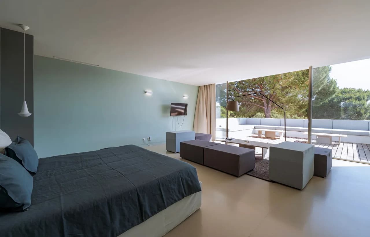 Spacious And Elegant Villa With Countryside View photo 5