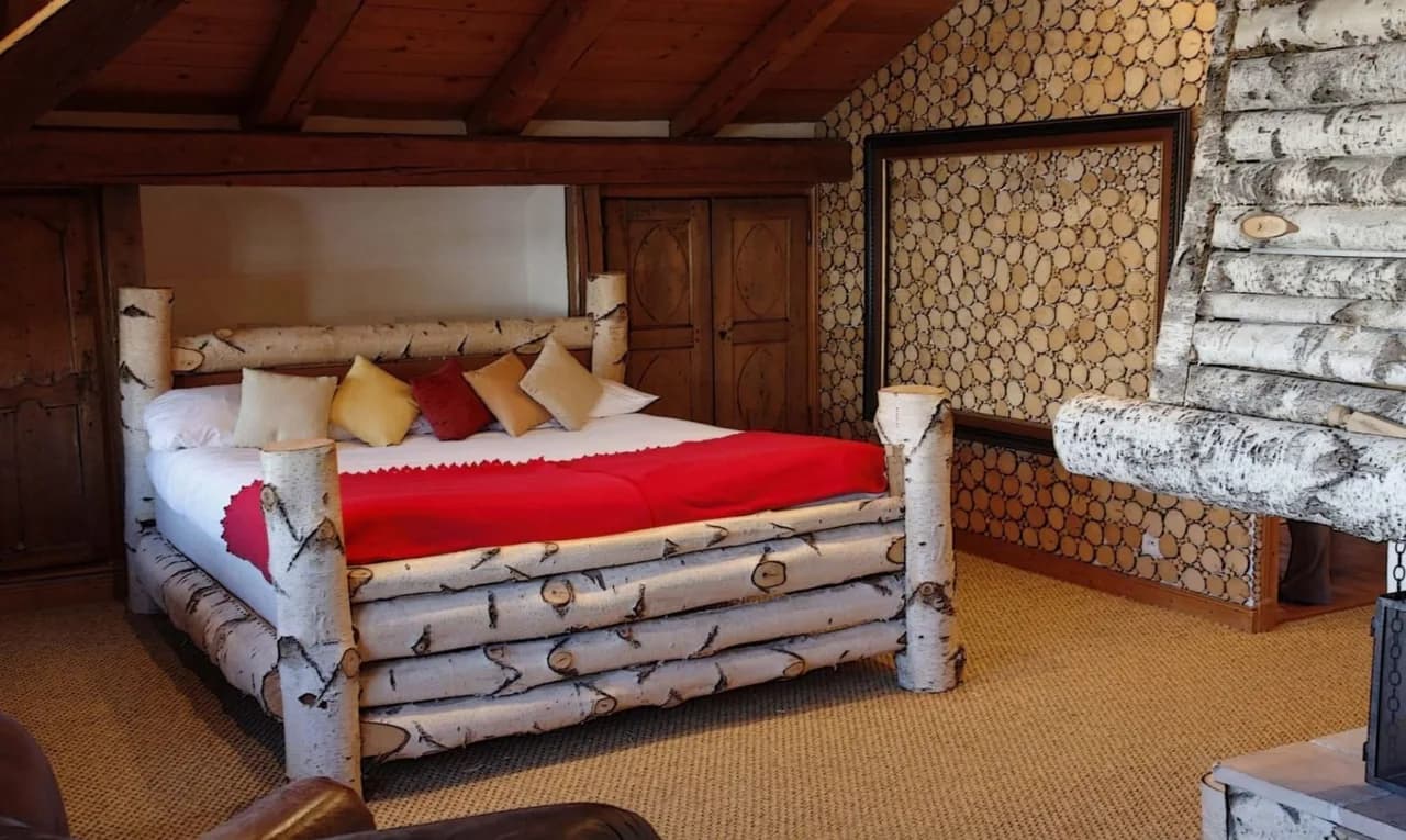 Traditional alpine chalet in Megeve photo 2
