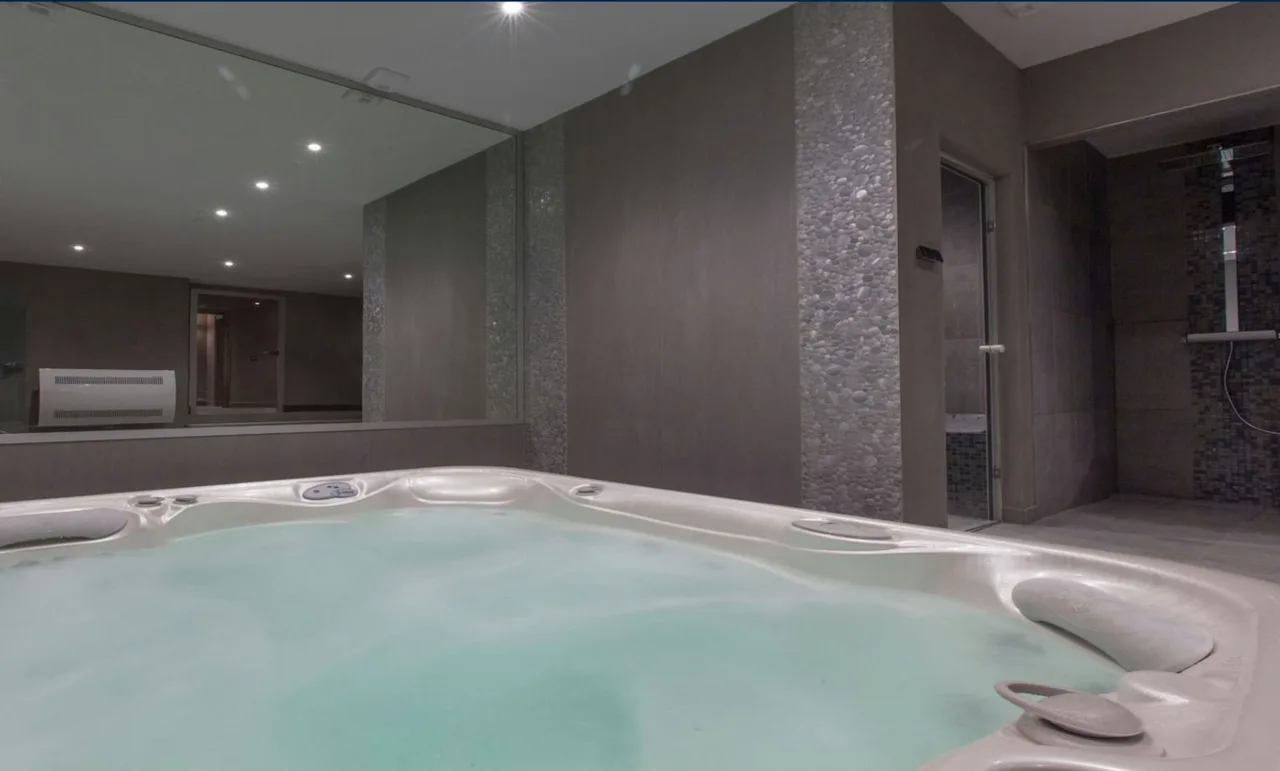 Beautiful chalet located a few steps from the slopes