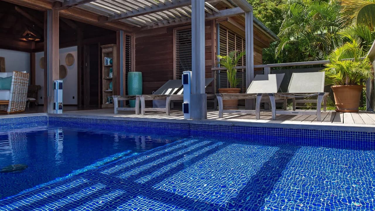 Panoramic Villa with Exotic Decor photo 2