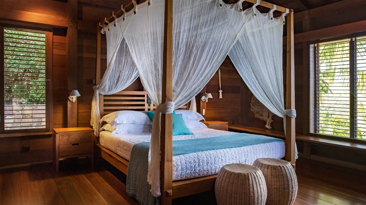 Panoramic Villa with Exotic Decor photo 3