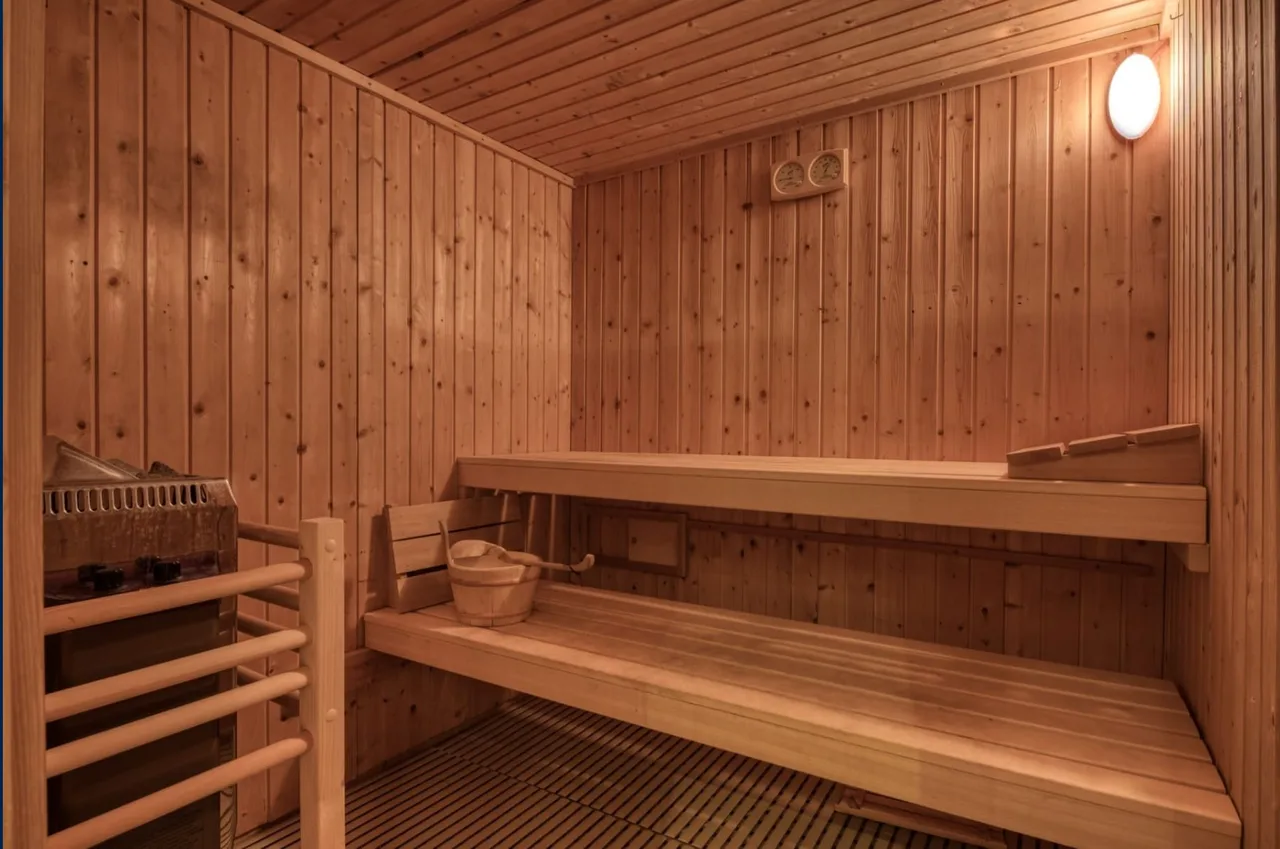 Beautifully designed chlaet in the heart of Megeve photo 3