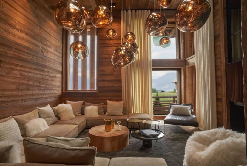 Grand majestic alpine chalet with indoor pool