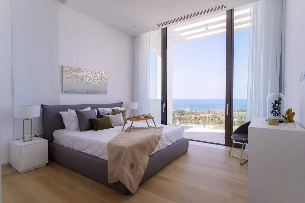 Spectacular Villa in a Panoramic Location photo 4