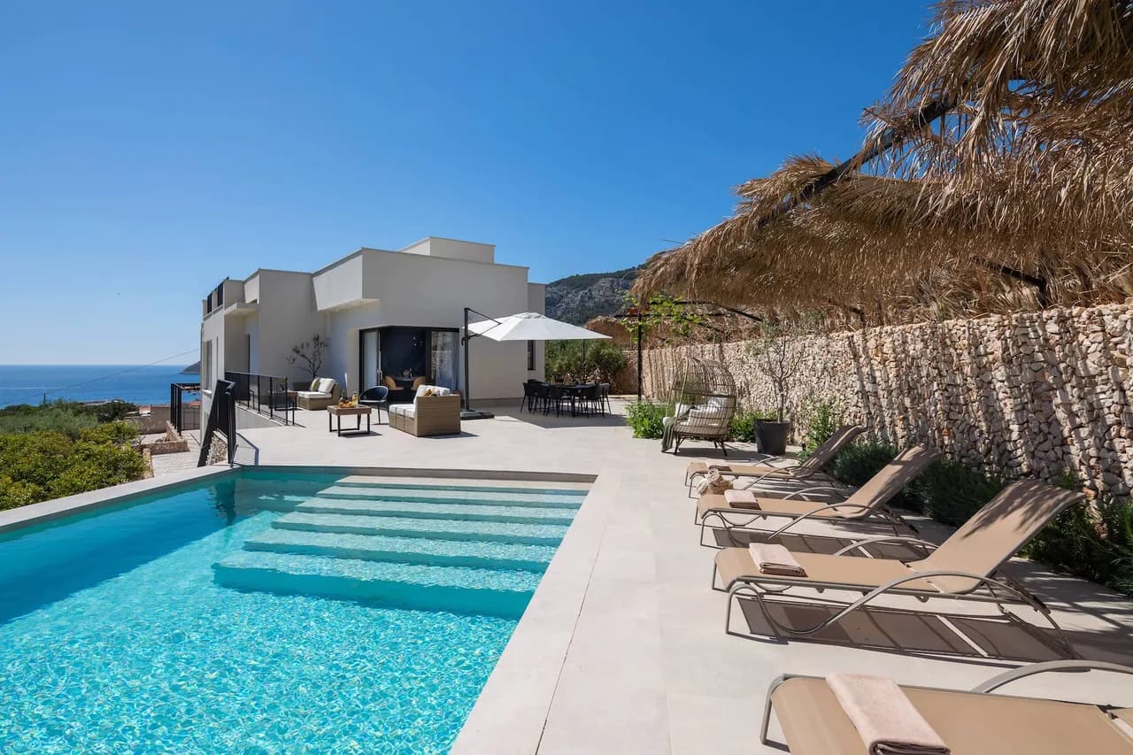 Modern Designer Villa with Professional Gym photo 5