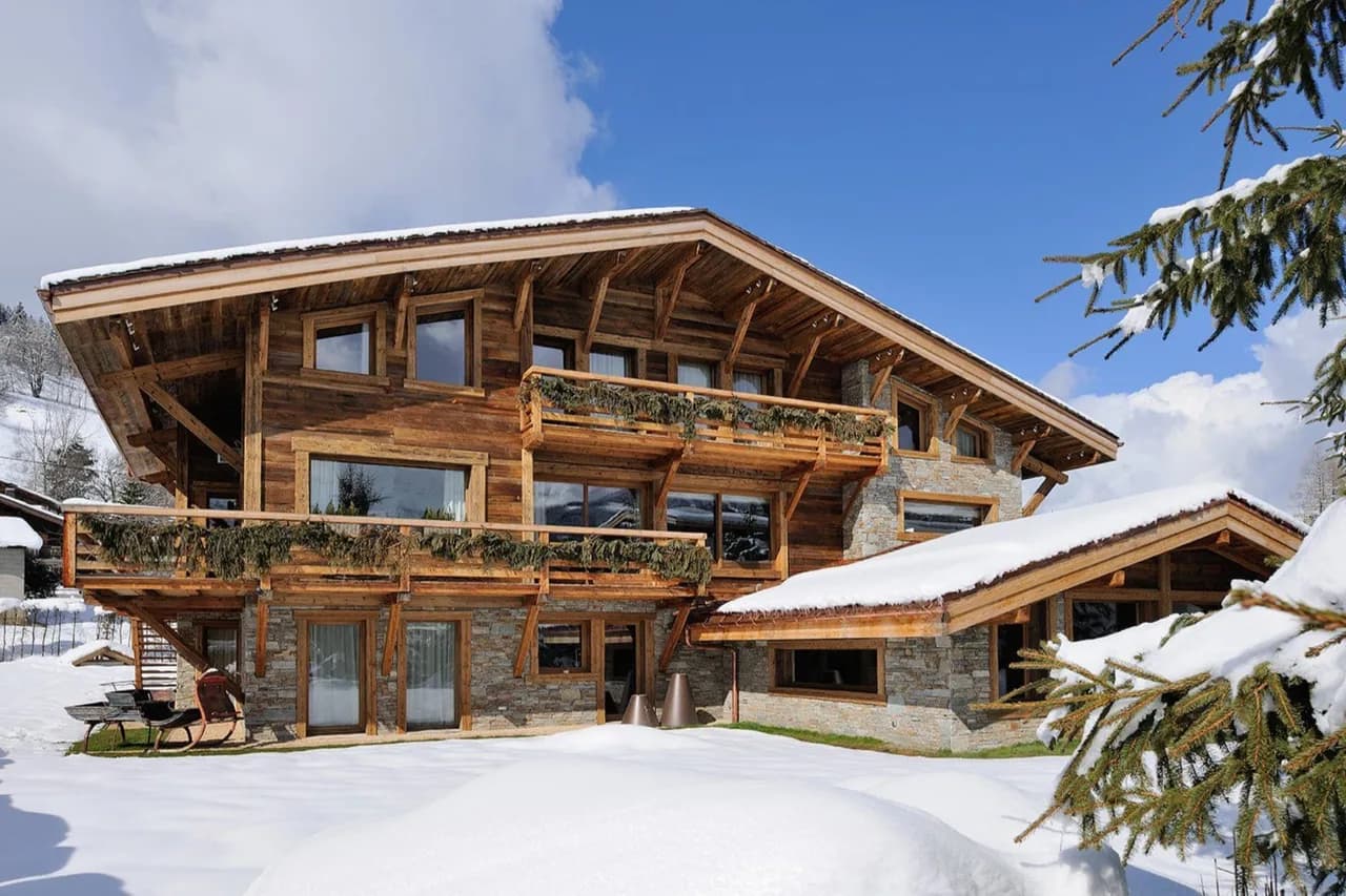 High-end luxury chalet right by the alps photo 2