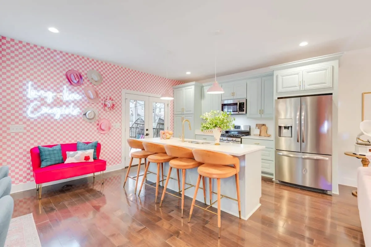 Four Bedroom Retreat in Nashville photo 2