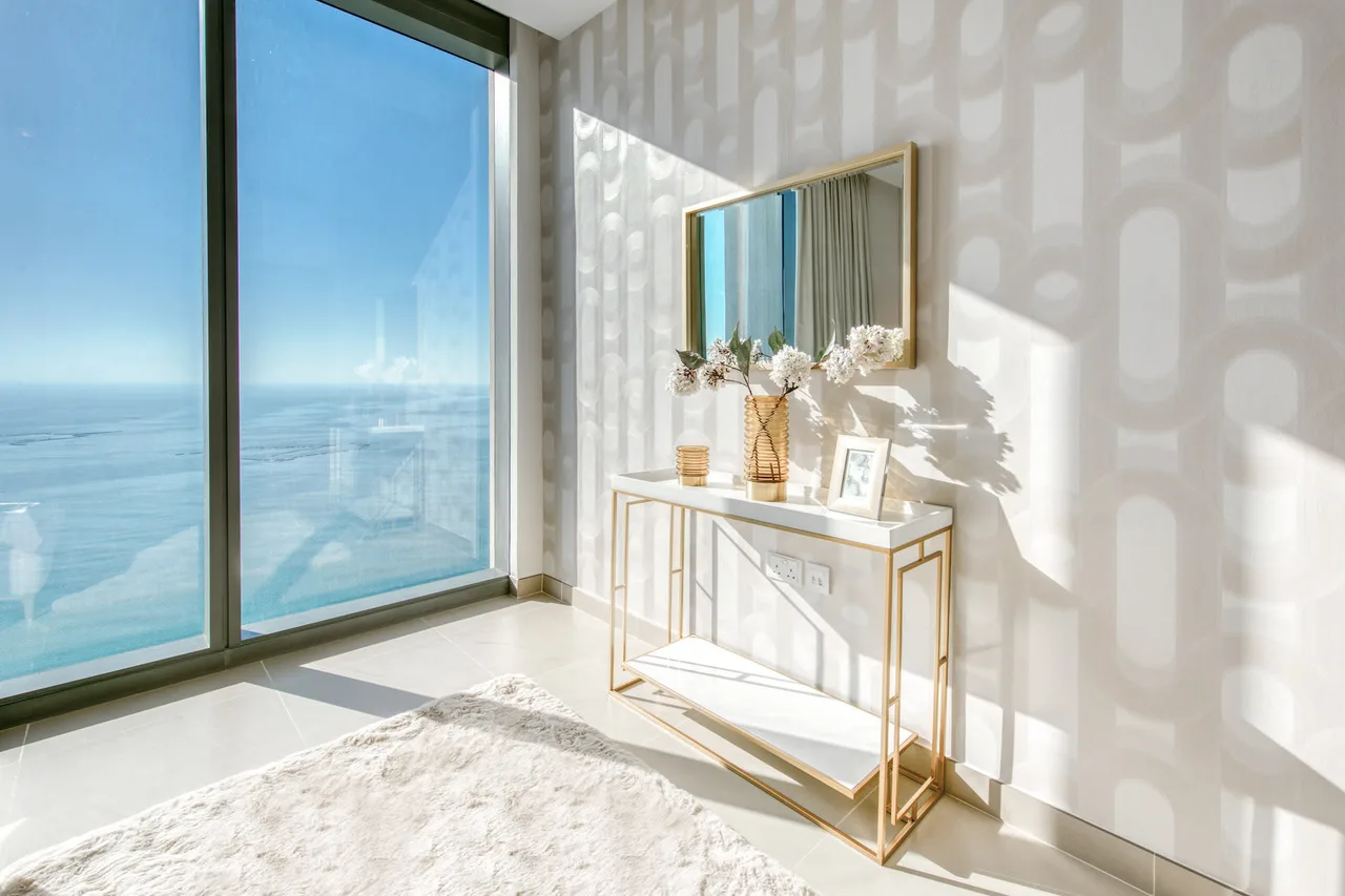 Luxury Apartment Overlooking the Sea photo 5