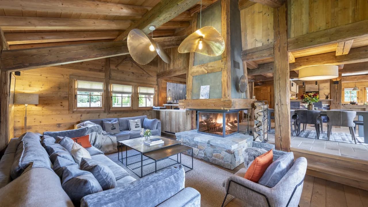 Historical Hillside Chalet in Megève photo 2