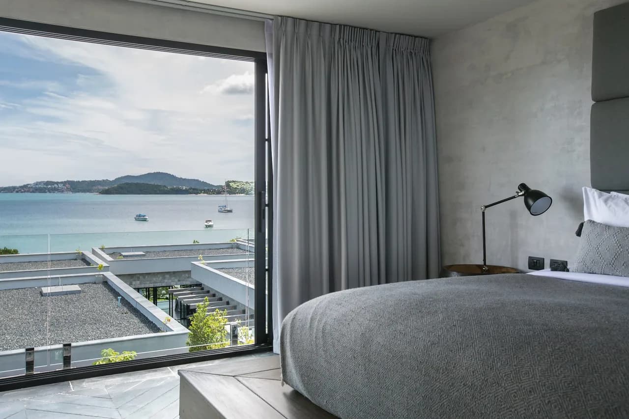 Beachfront Villa with Contemporary Facilities photo 3