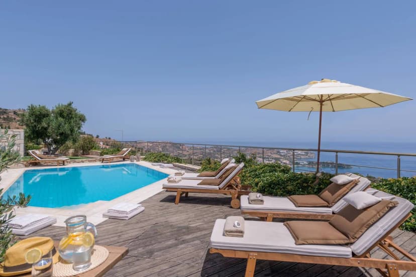 Beautiful villa nestled in the heart of Heraklion