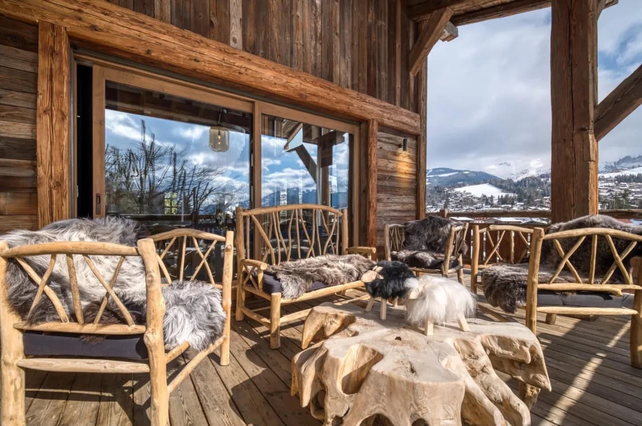 Exceptional chalet with pool and jacuzzi photo 2