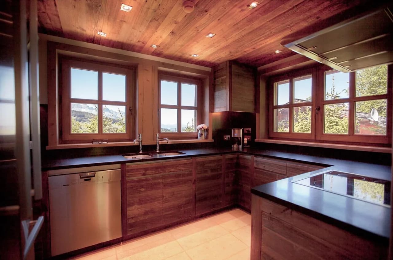 Prime luxury chalet with pool photo 5