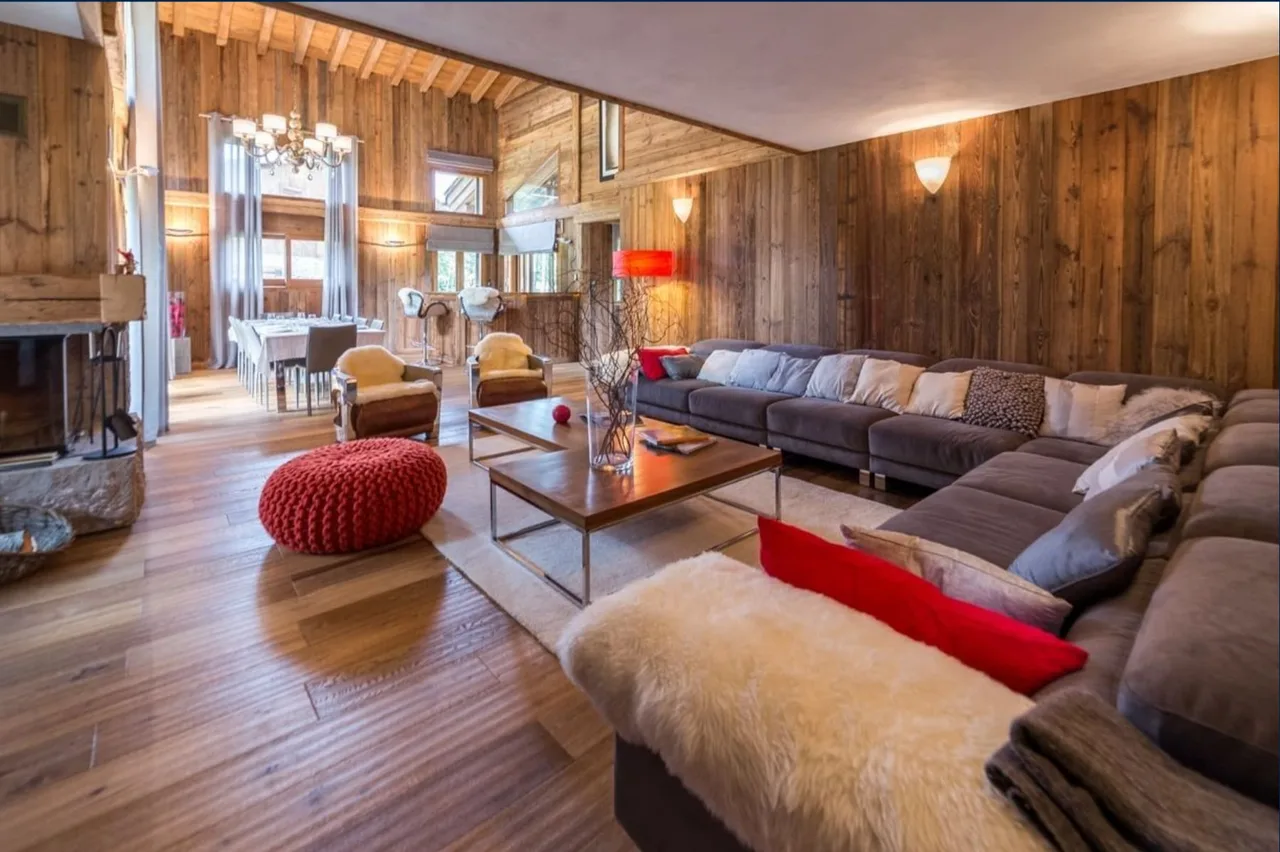 Beautiful mountain chalet with pool and sauna photo 3