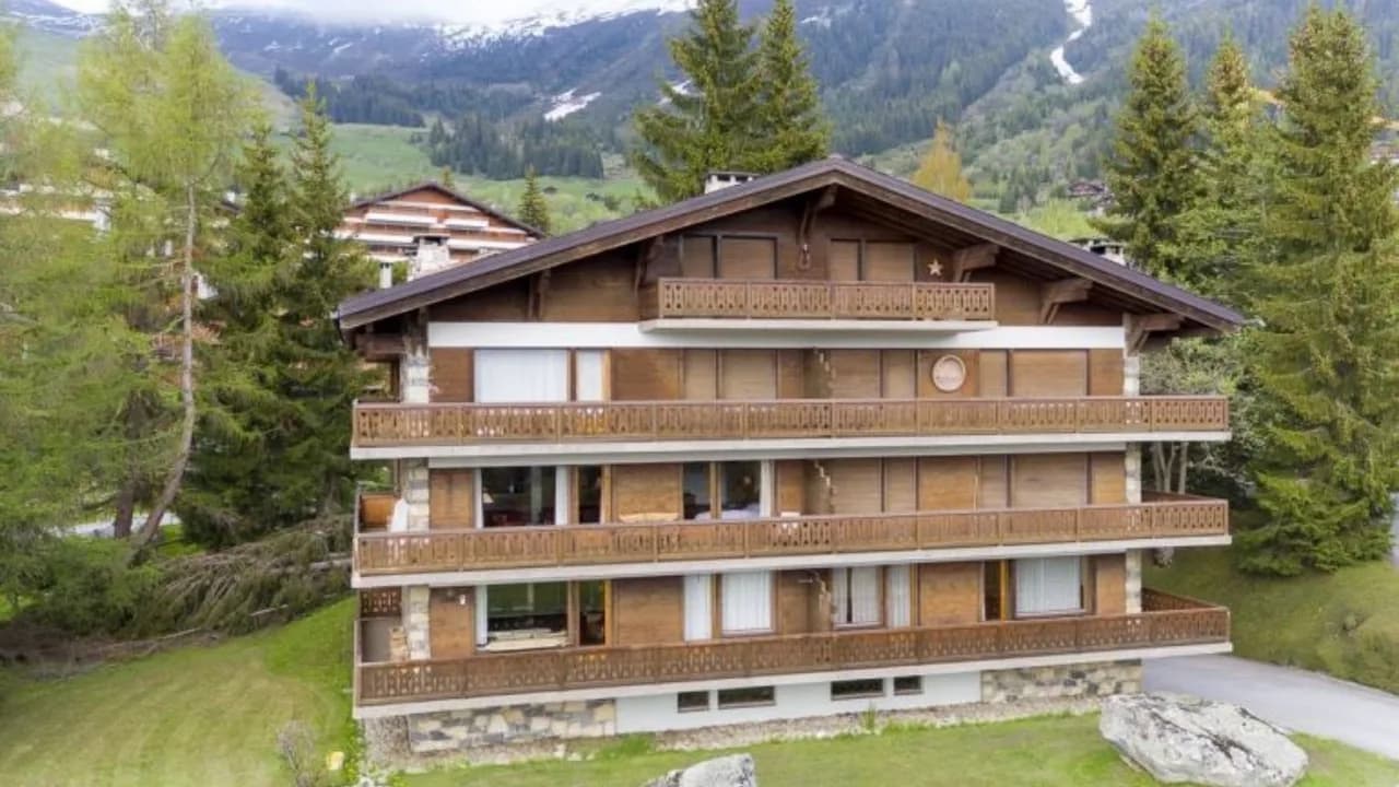 Spacious Apartment with Breathtaking Views photo 3