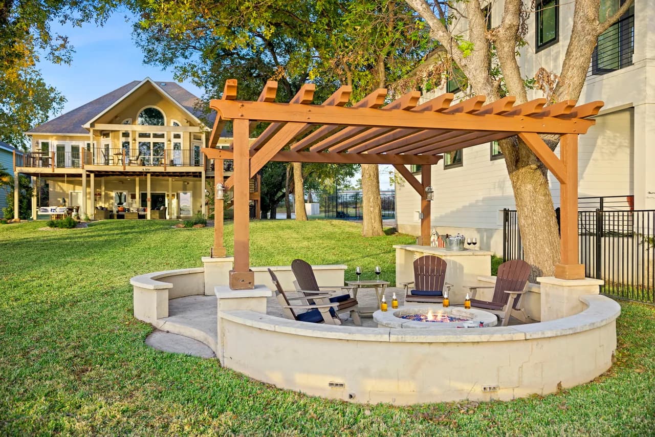 Concierge-Service Villa in Kingsland photo 3