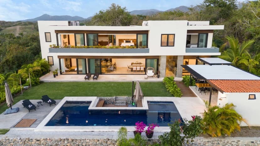 Oceanview Seven Bedroom Villa in Punta Mita