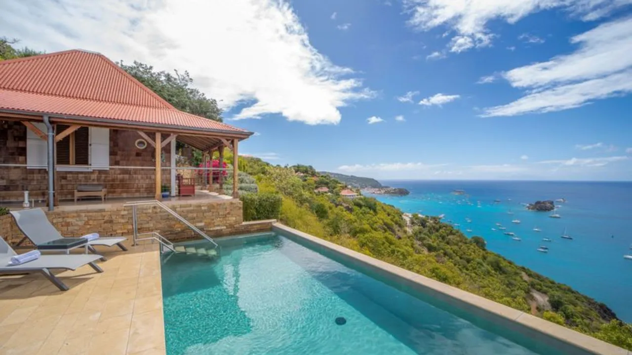 Incredible Unique Villa with Breathtaking Views photo 4