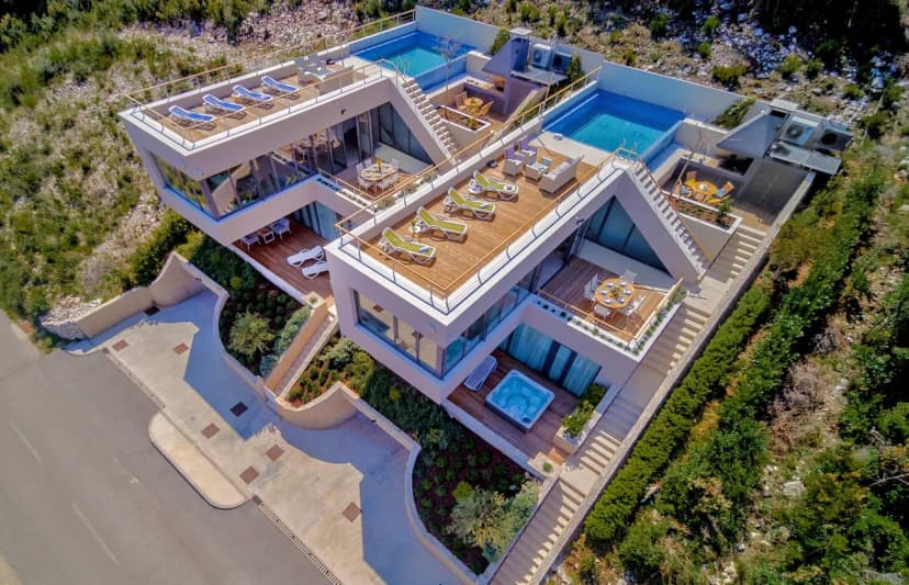Stunning Villa with Views of the Adriatic Sea