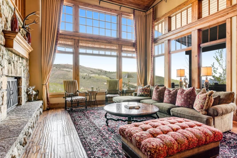 Gorgeous Deer Valley home minutes from the slopes!