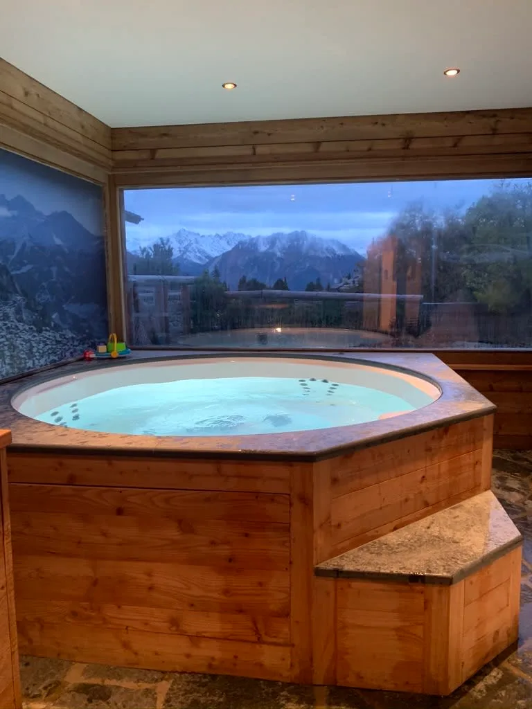 Incredible Chalet with Stunning Interior Design photo 4