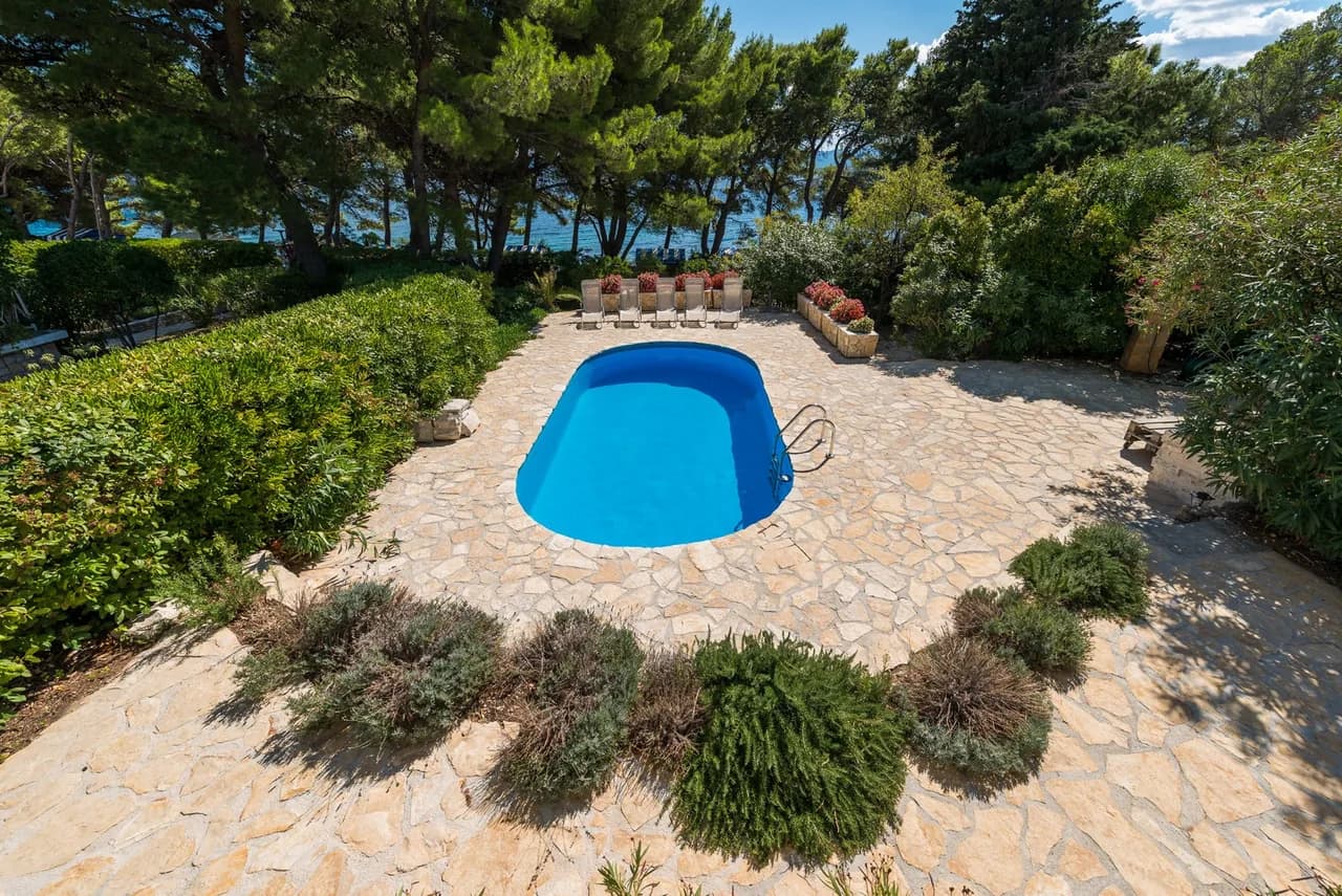 Fabulous Beachfront Villa on the Island of Brac photo 3