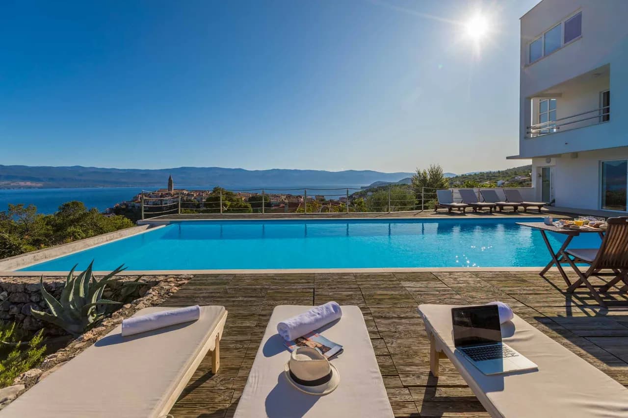 Luxurious Modern Villa with Swimming Pool photo 5