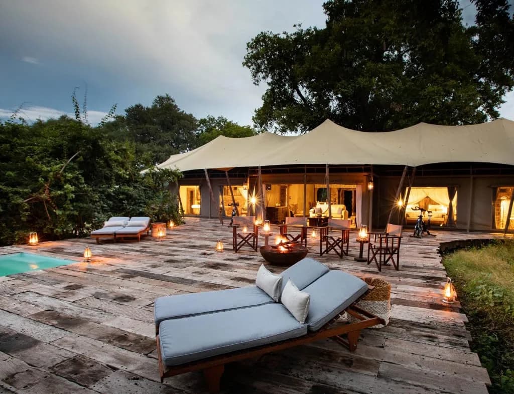 Private Suite Located on the Zambezi River’s Edge photo 2