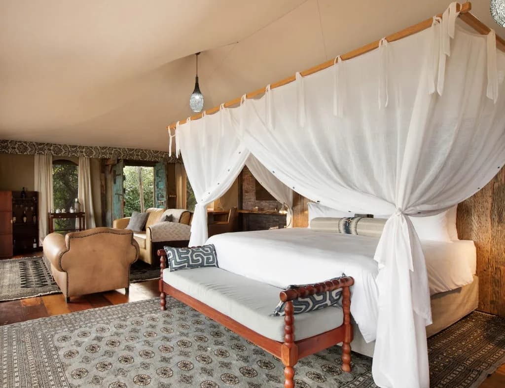 Private Suite Located on the Zambezi River’s Edge photo 3