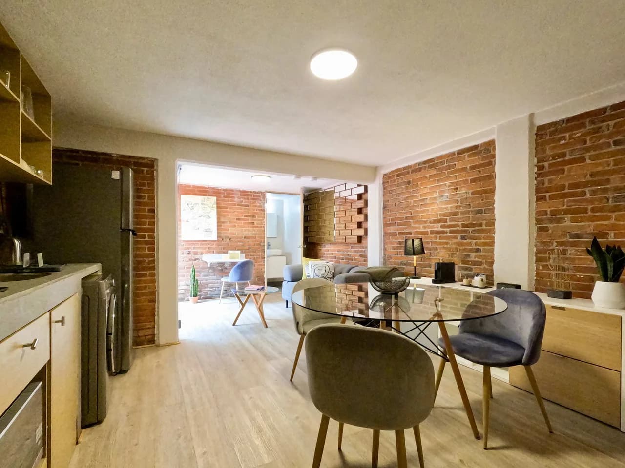 Contemporary Brick Retreat in Coyoacán, Mexico City photo 3