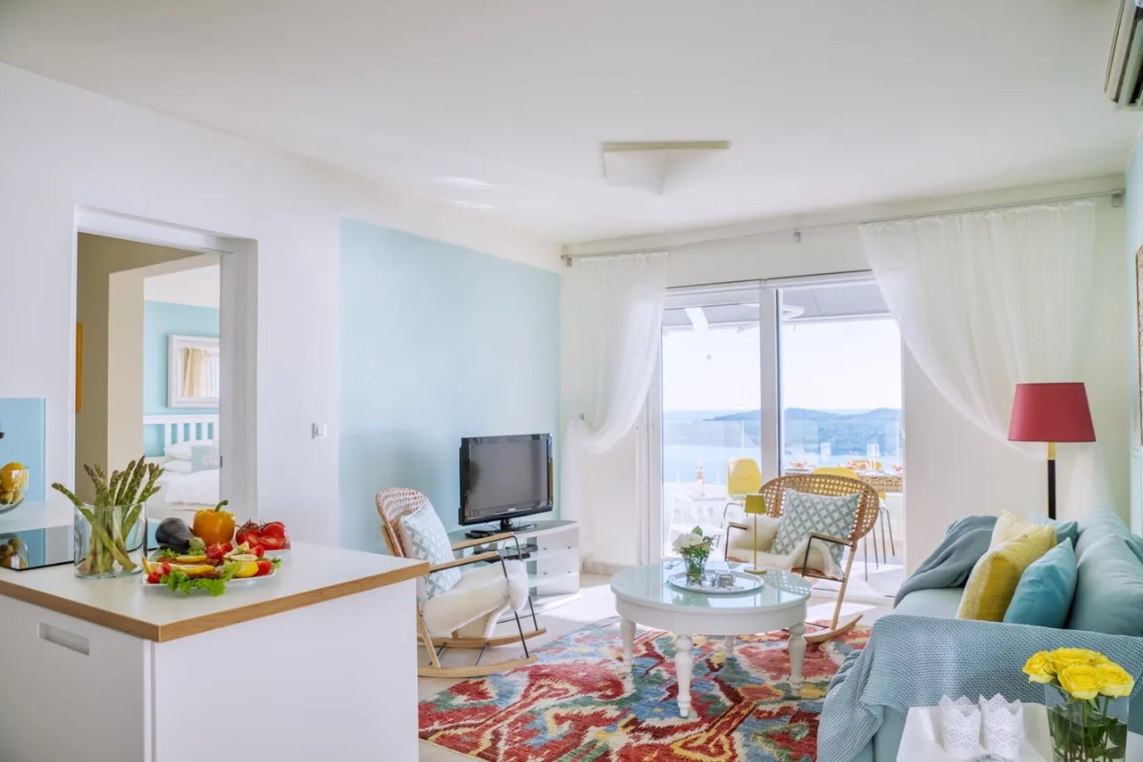 Airy Villa Overlooking the Sea photo 5