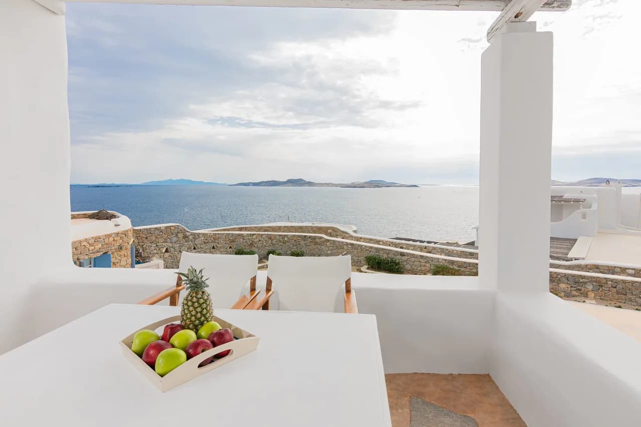 Elegant Greek villa with private pool photo 4