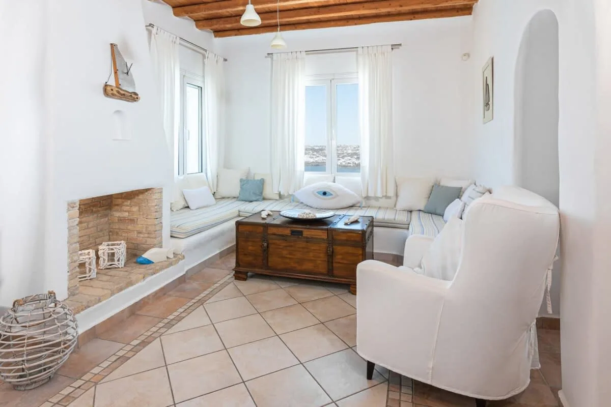 Gorgeous villa in a privileged location photo 4