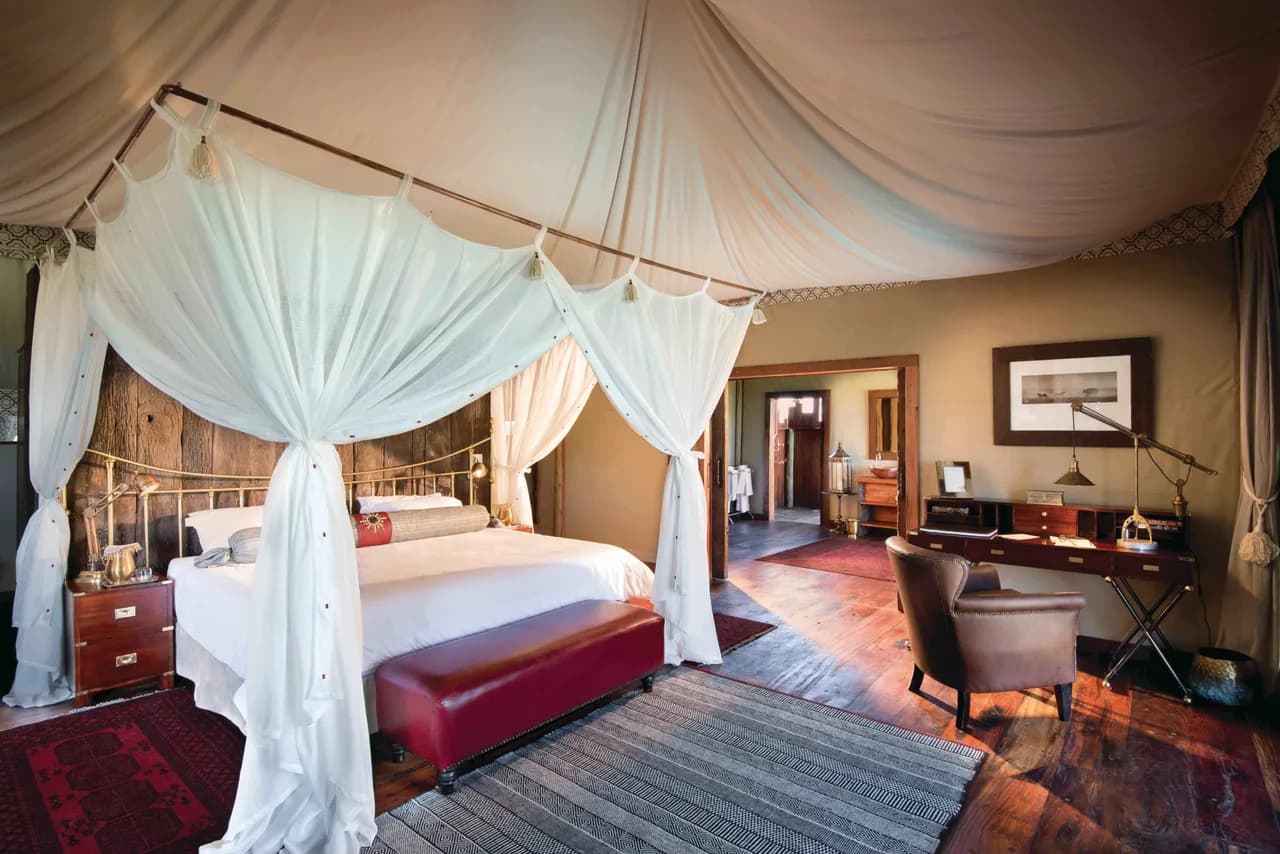 Extraordinary Botswana Luxury Suite photo 3