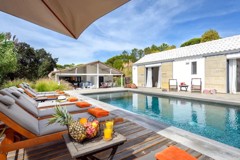 Attractive Villa In Traditional Portuguese Living
